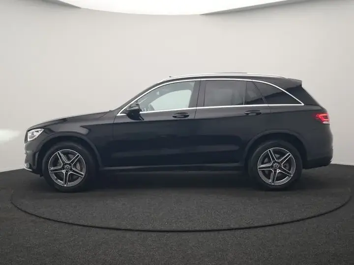 Mercedes-Benz Glc 2022 photo 2