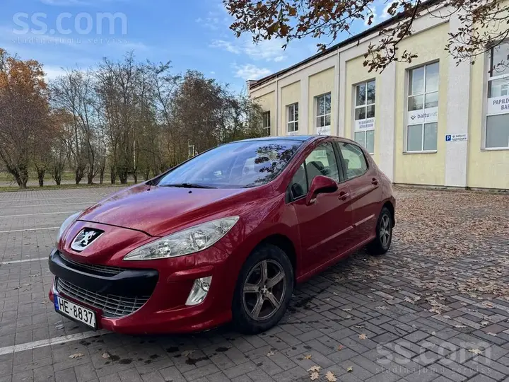 Peugeot 308 2008 photo 3