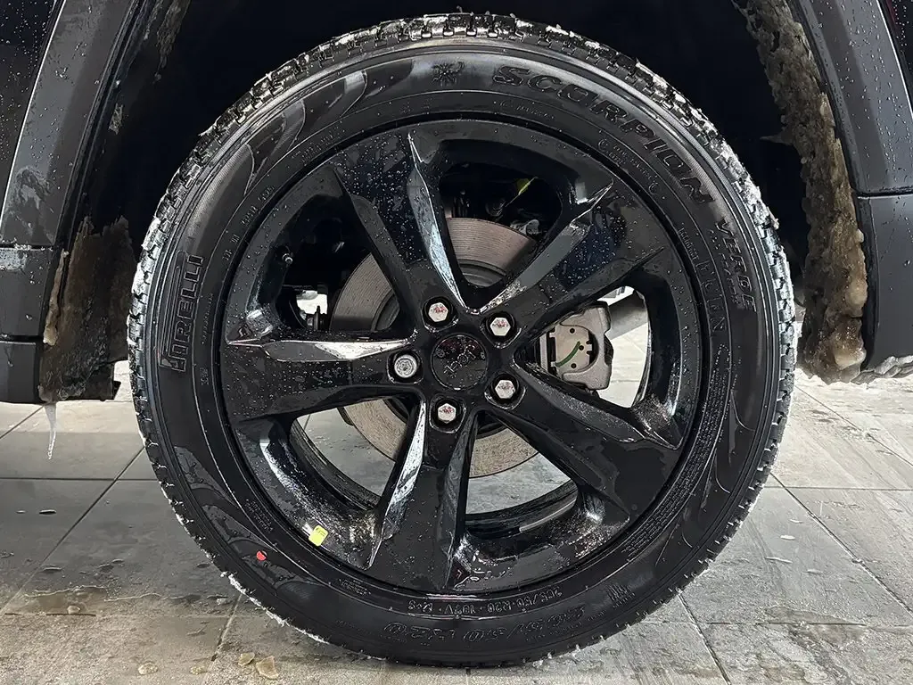 Jeep Grand Cherokee 2026 photo 4