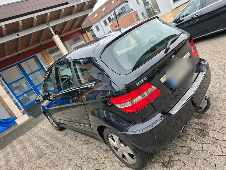 Mercedes-Benz B170