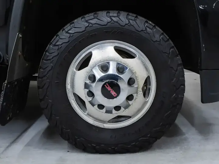 GMC Sierra 3500Hd 2015 photo 4