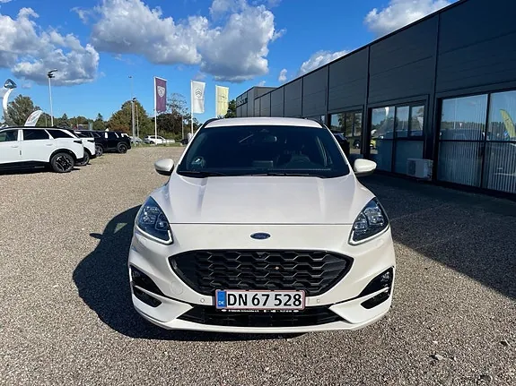 Ford Kuga 2023 photo 2
