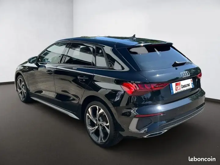 Audi A3 2023 photo 3