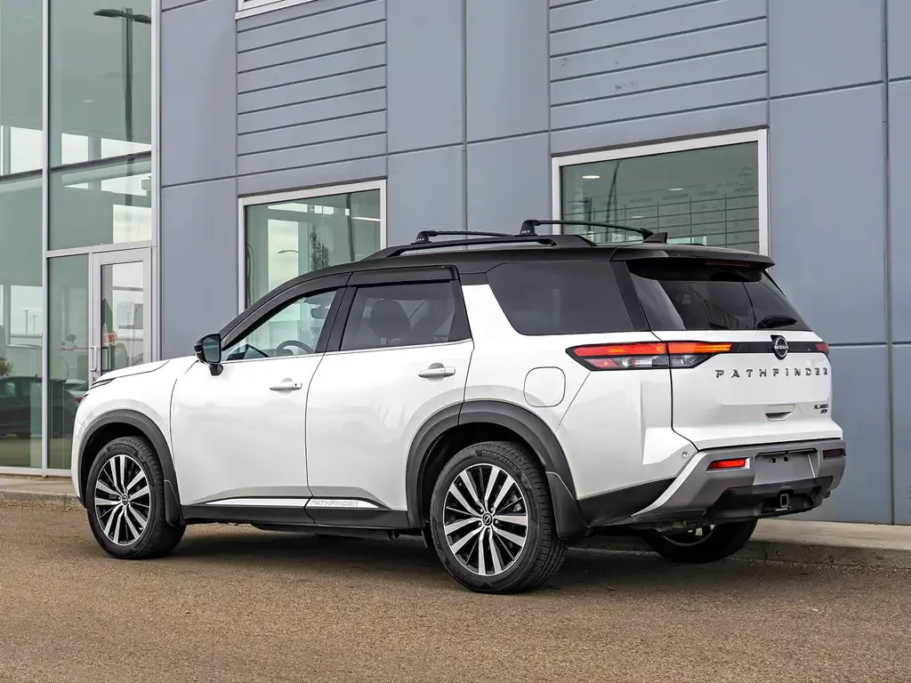 Nissan Pathfinder 2024 photo 5