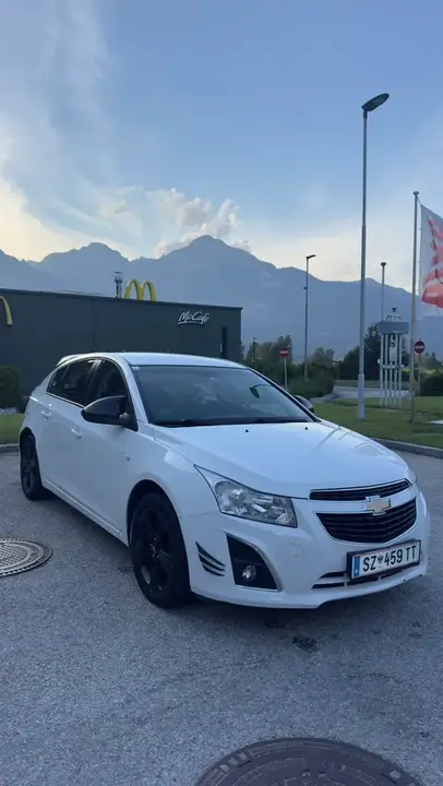 Chevrolet Cruze 2013 photo 3