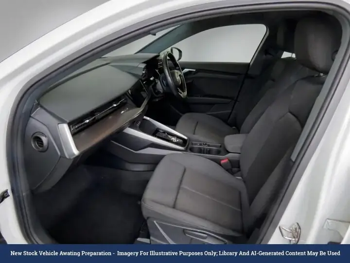 Audi A3 2023 photo 2
