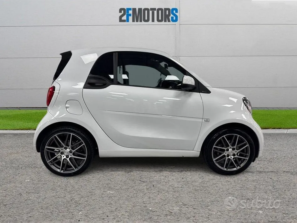 Smart Fortwo 2017 photo 3