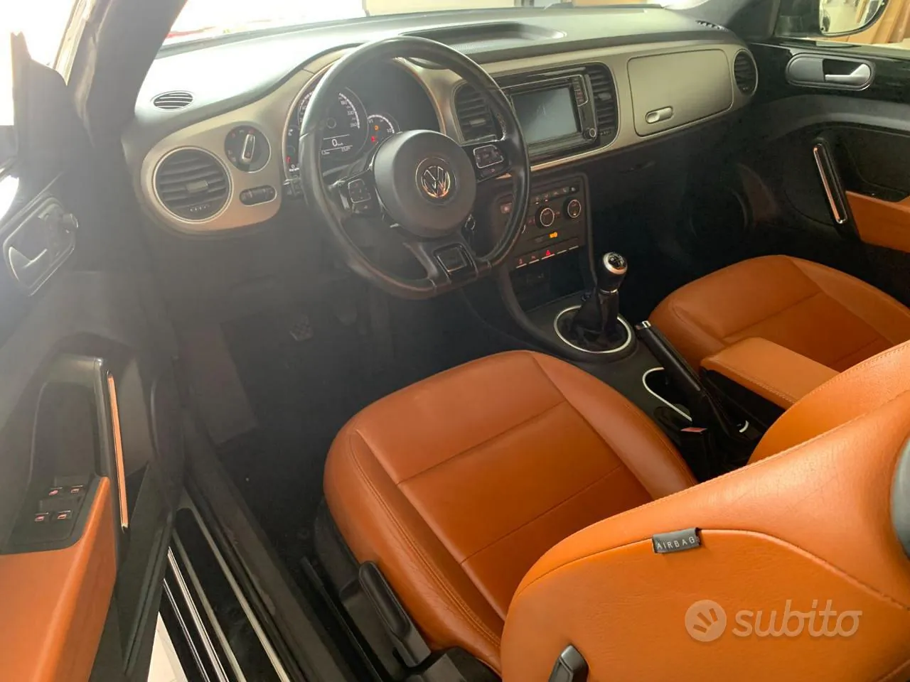 Volkswagen Maggiolino Cabrio 2016 photo 5