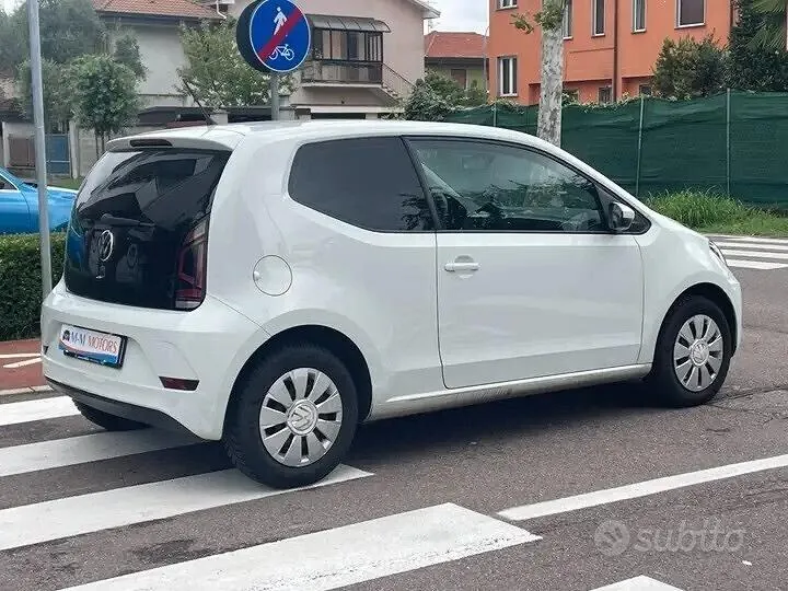 Volkswagen Up 2022 photo 5