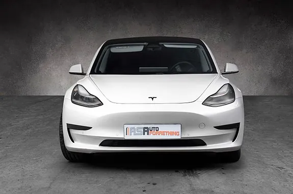 Tesla Model 3 2020 photo 2