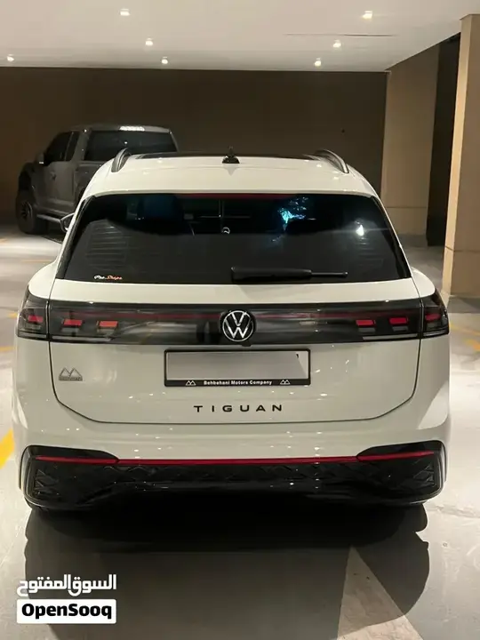 Volkswagen Tiguan 2025 photo 2