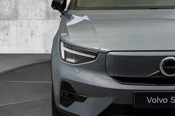 Volvo Xc40 2023 photo 3