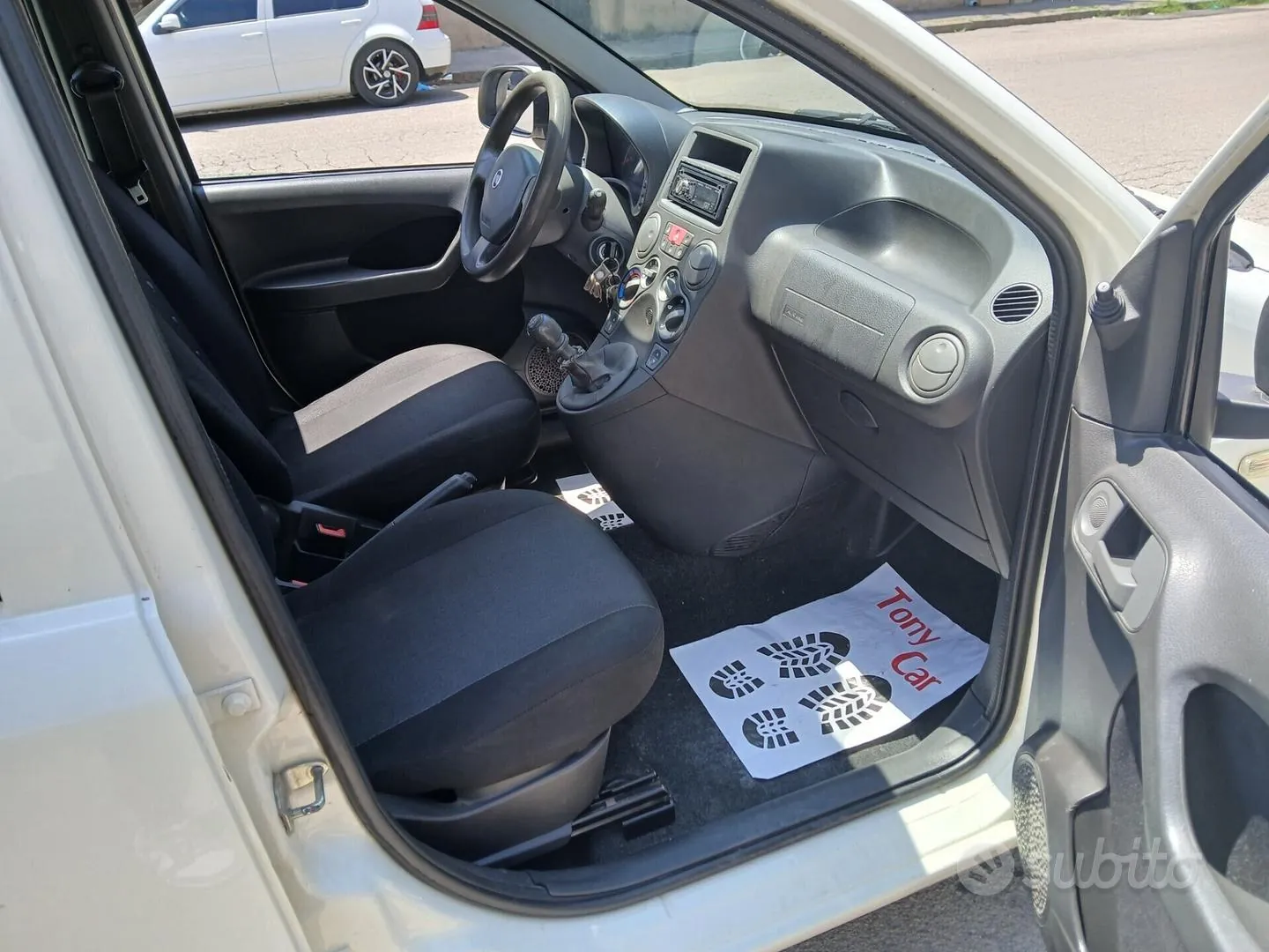 Fiat Panda 2011 photo 4