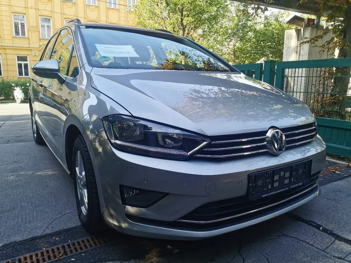 Volkswagen Golf 2017 photo 2