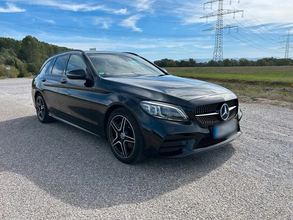 Mercedes-Benz C220