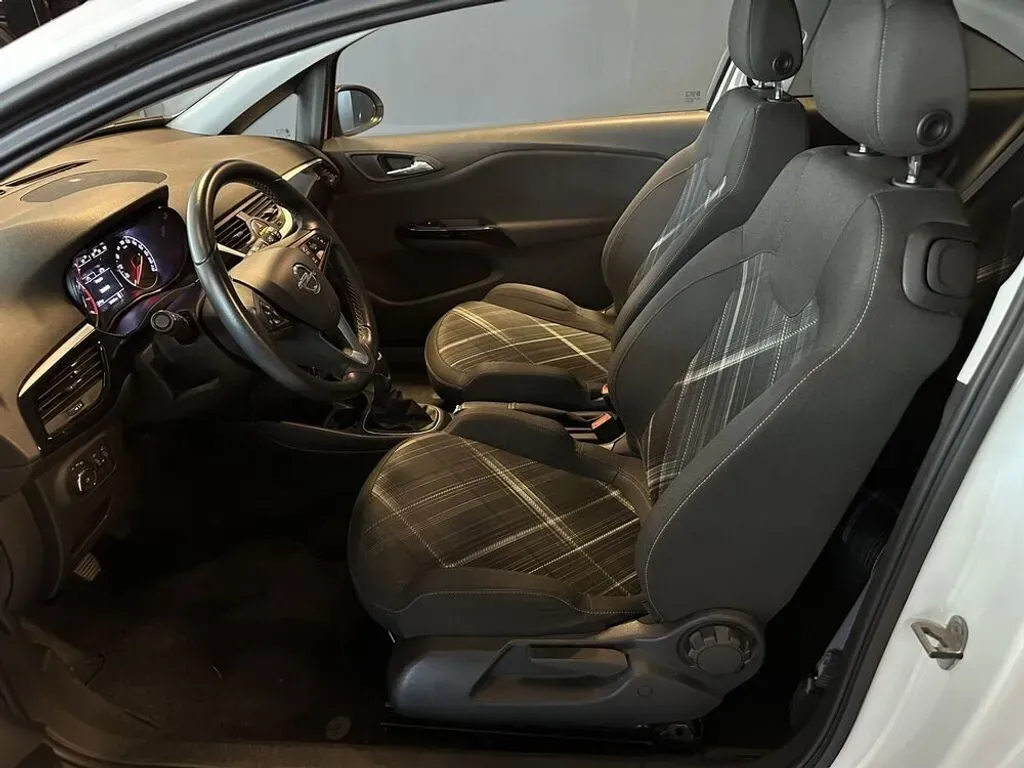 Opel Corsa 2016 photo 2