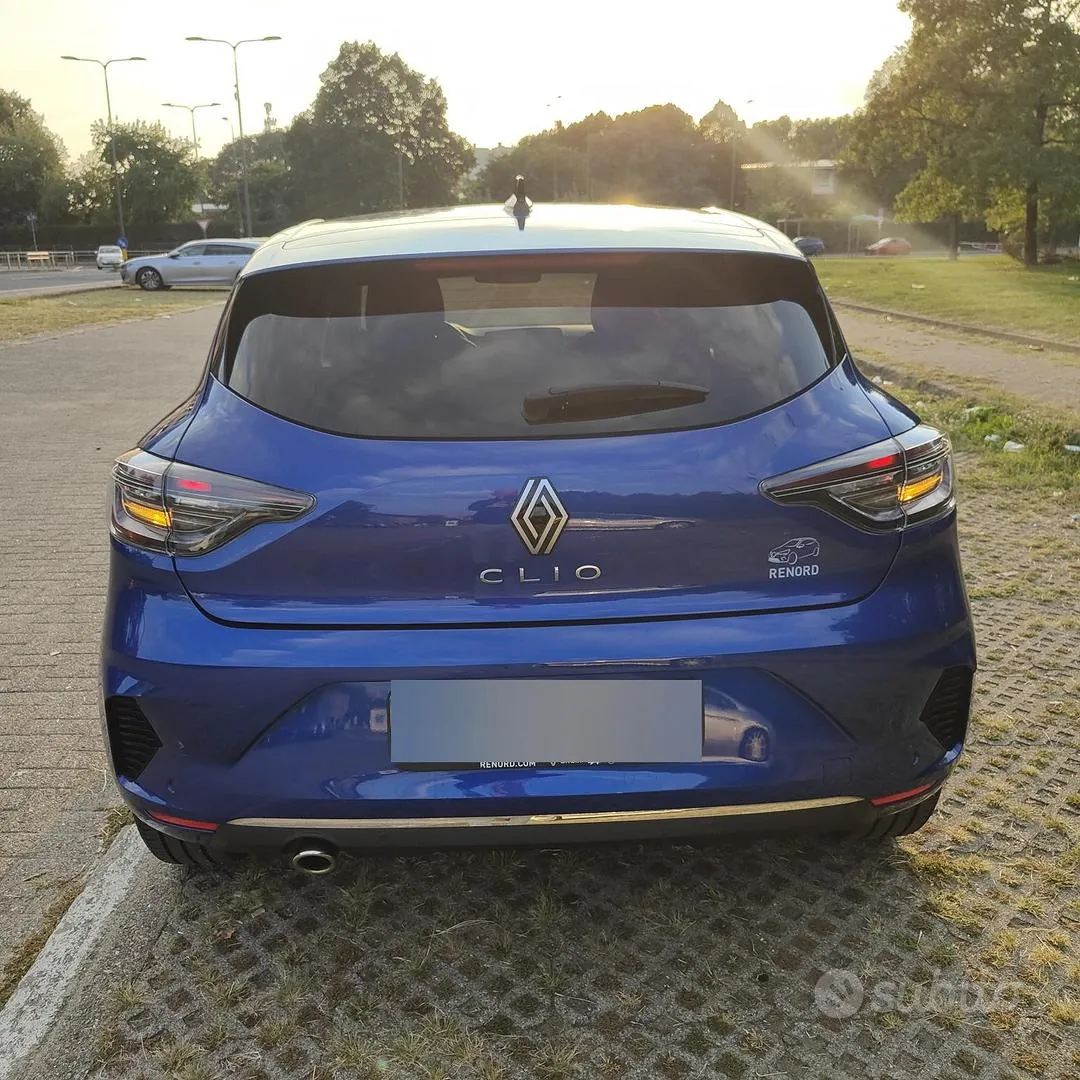 Renault Clio 2023 photo 4