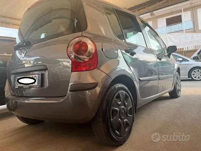 Renault Modus 2008 photo 2