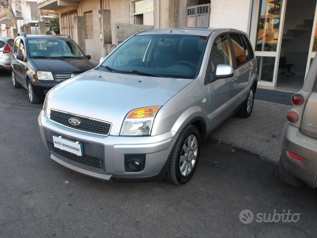 Ford Fusion 2010 photo 3