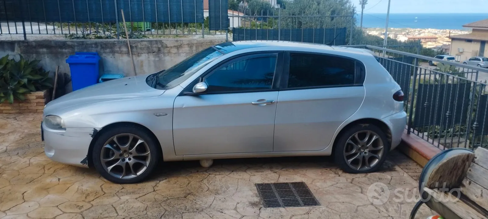 Alfa Romeo 147
