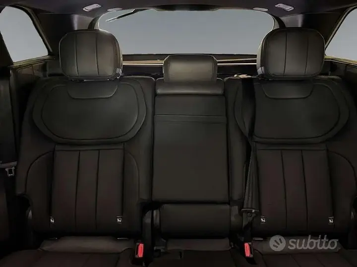 Land Rover Discovery Sport 2025 photo 5