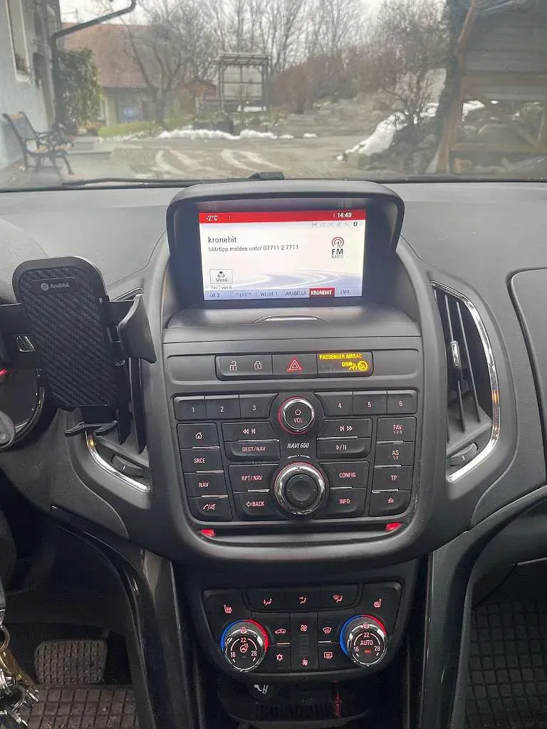 Opel Zafira 2016 photo 3