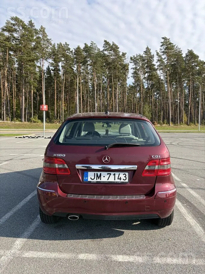 Mercedes-Benz B180 2009 photo 4