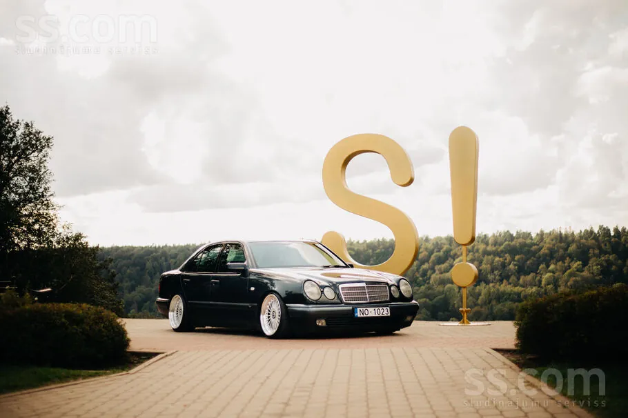 Mercedes-Benz E280