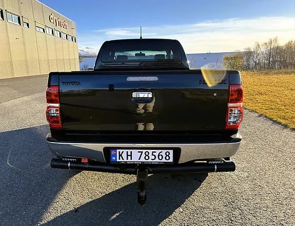 Toyota Hilux 2011 photo 4