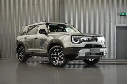 BAIC B30