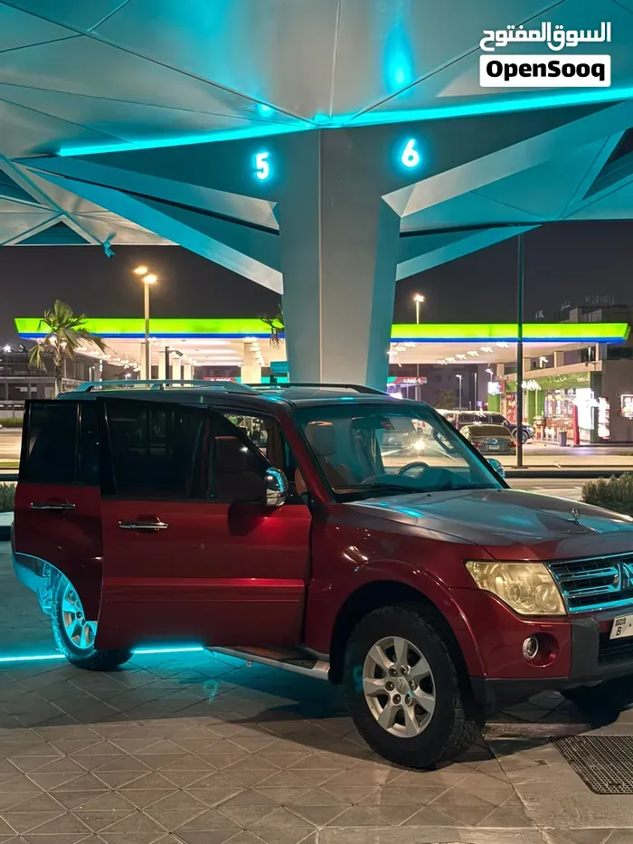 Mitsubishi Pajero 2010 photo 5