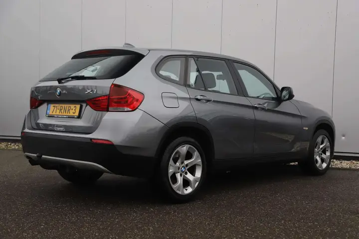 BMW X1 2011 photo 4