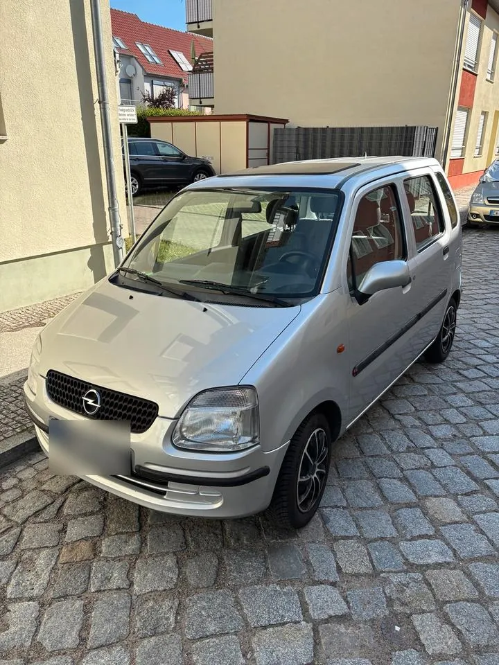 Opel Agila