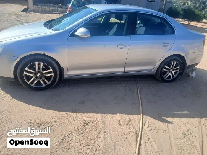 Volkswagen Jetta 2008 photo 2