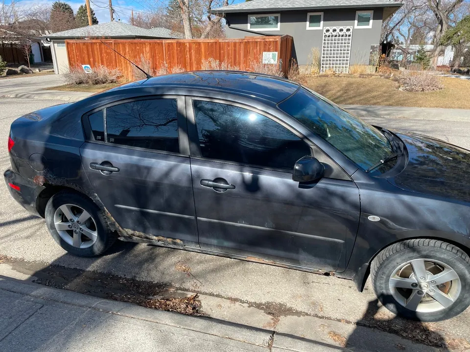 Mazda Mazda3 2005 photo 4