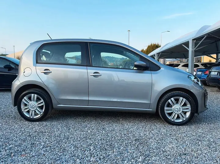 Volkswagen Up 2017 photo 4