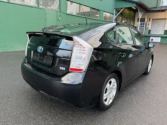 Toyota Prius 2010 photo 4