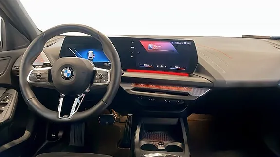 BMW 120 2026 photo 4