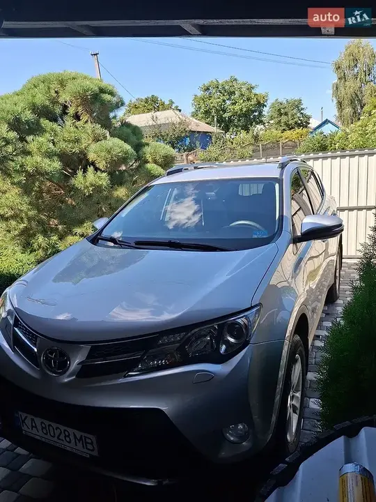 Toyota Rav4 2013 photo 3