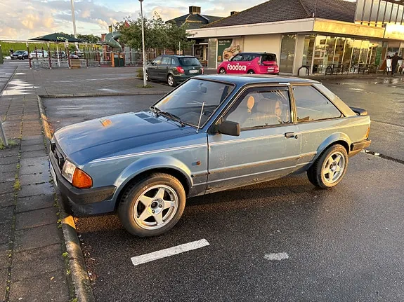 Ford Escort