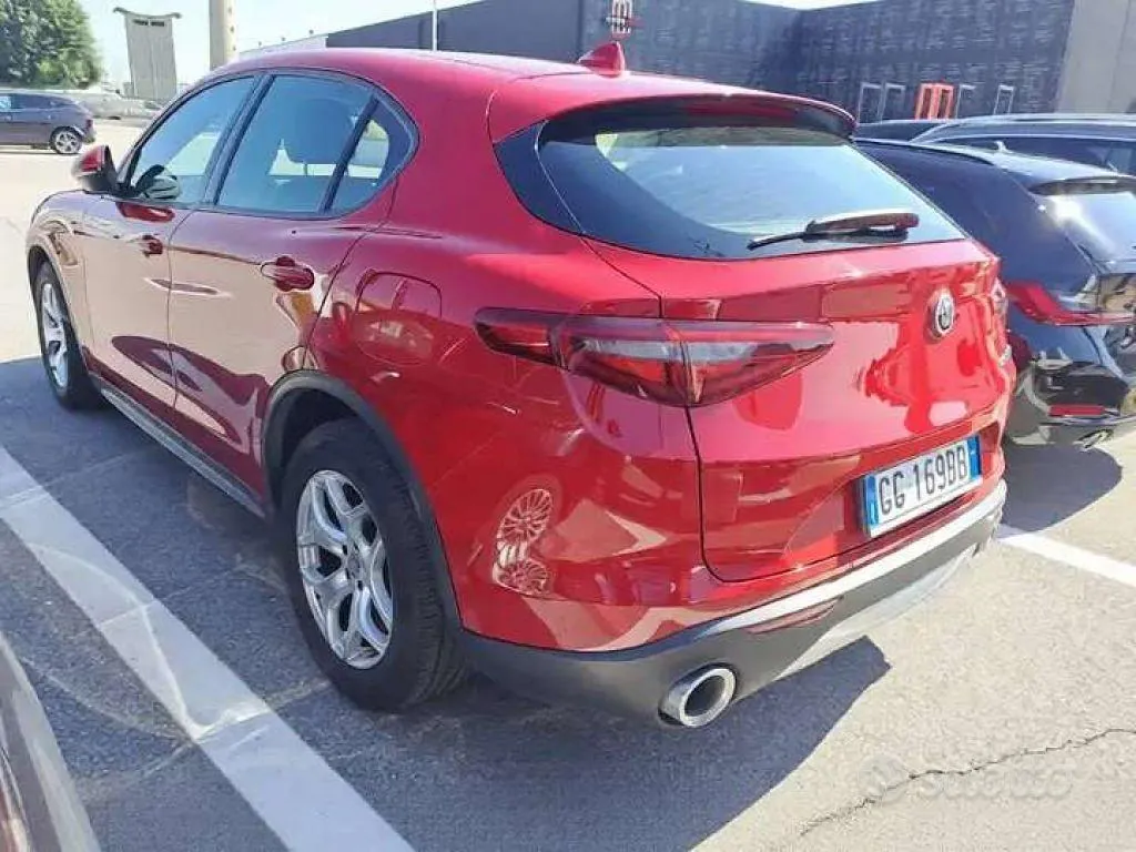 Alfa Romeo Stelvio 2021 photo 3