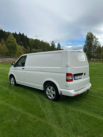 Volkswagen Transporter 2014 photo 2