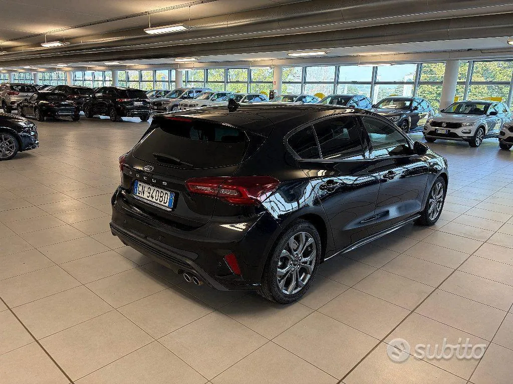 Ford Focus 2023 photo 5