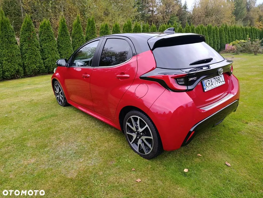 Toyota Yaris 2023 photo 4
