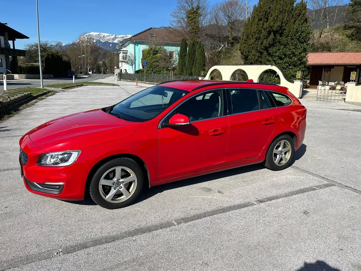 Volvo V60 2014 photo 3