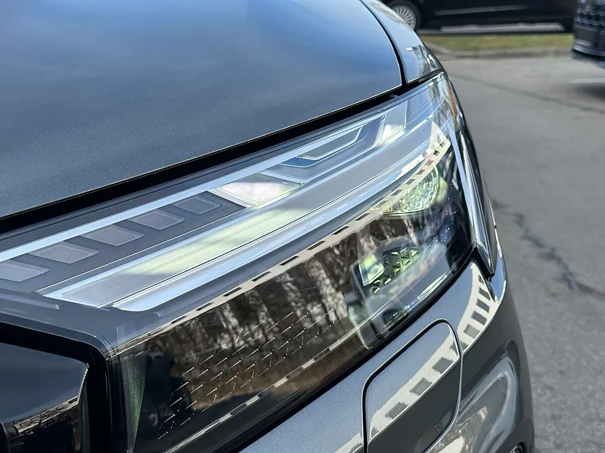 Audi Q7 2026 photo 3