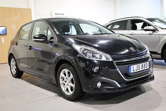 Peugeot 208 2018 photo 4