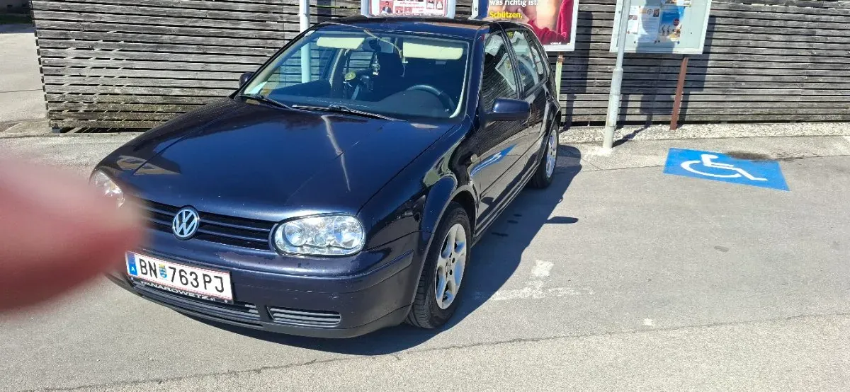 Volkswagen Golf 1998 photo 2