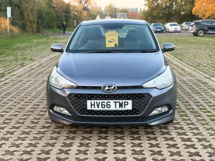Hyundai I20 2016 photo 3