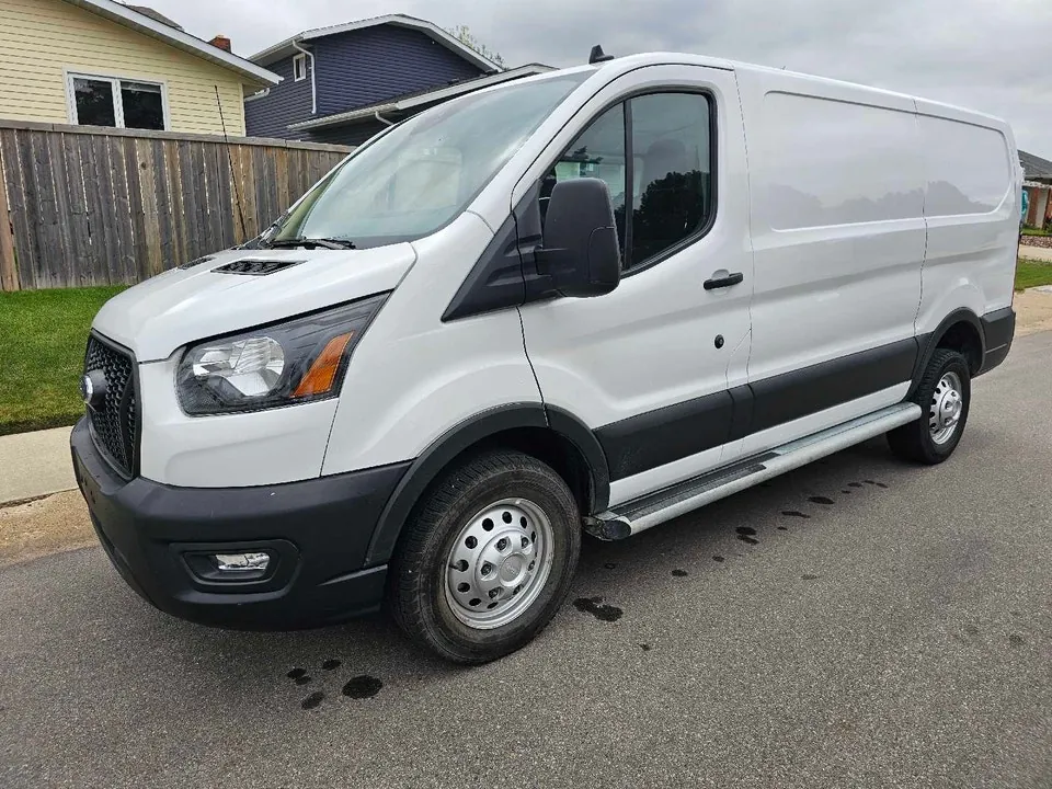 Ford Transit 2023 photo 5